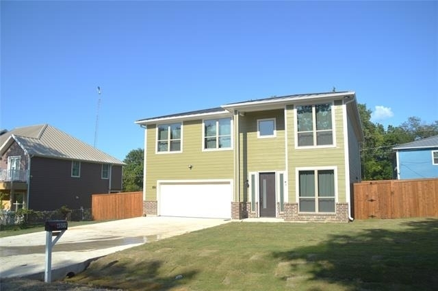 4577 County Road 446 - Photo 1