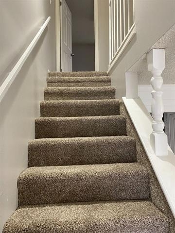 1604 Sun Valley Drive - Photo 4