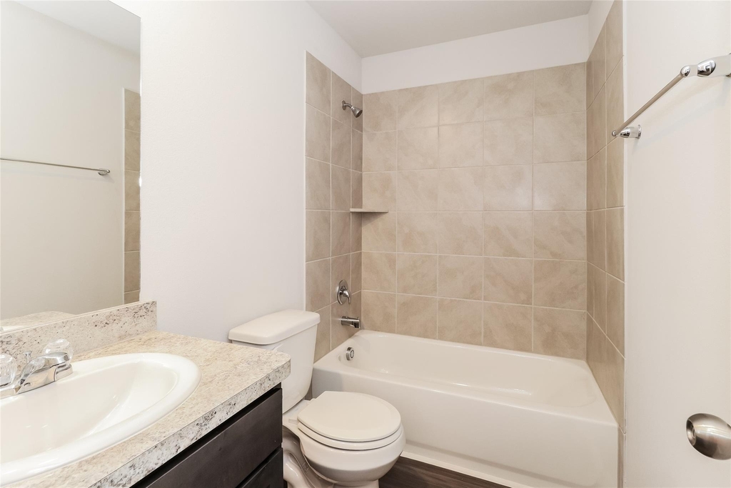 432 Woodhouse Way - Photo 13