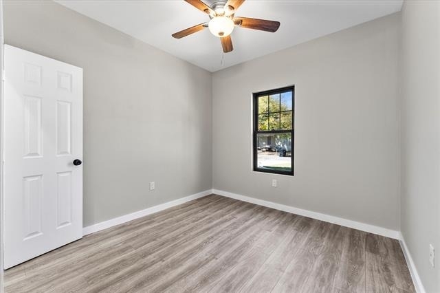 3907 Simonds Street - Photo 21