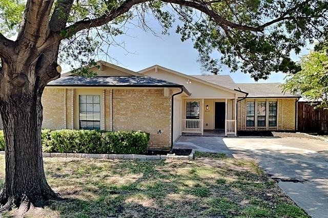 4212 Driscoll Drive - Photo 0