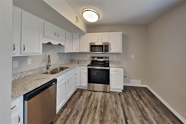 4212 Driscoll Drive - Photo 4