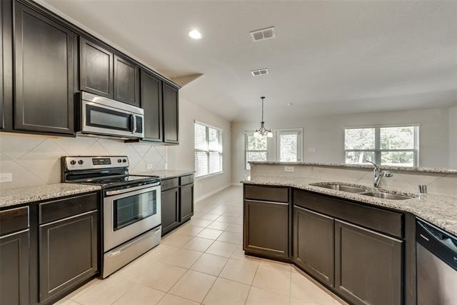 1900 Abby Creek Drive - Photo 5