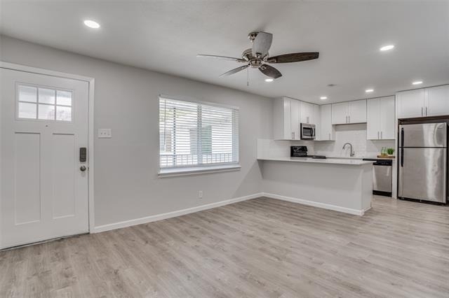 5444 Gaston Avenue - Photo 3