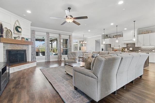 1761 Shavano Way - Photo 4