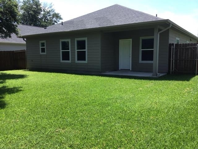 1518 Walworth Street - Photo 14