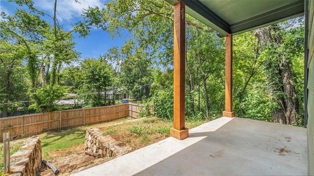 716 E Chestnut Street - Photo 23