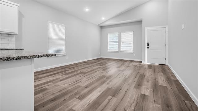 716 E Chestnut Street - Photo 7