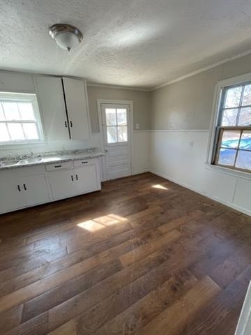 436 Reading Street - Photo 2