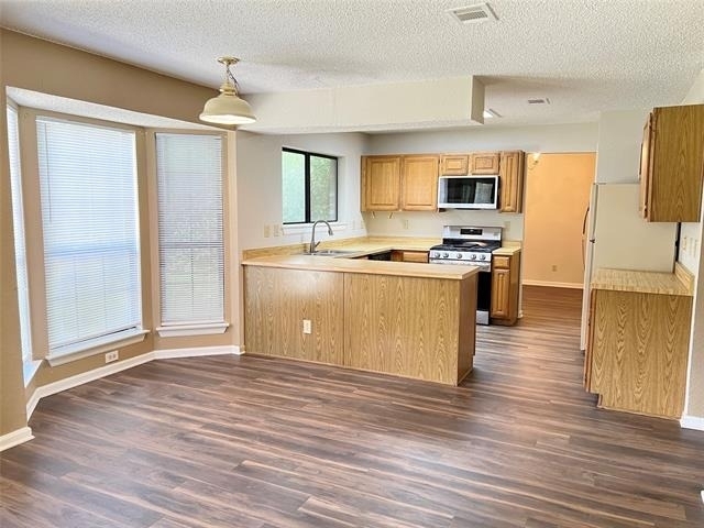 2019 Longmeadow Court - Photo 7