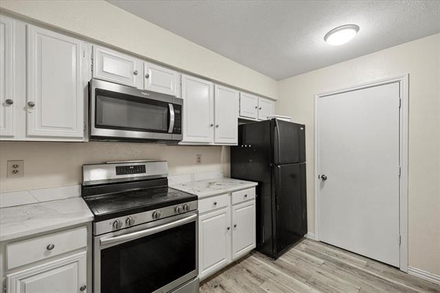 2504 Brook Hollow Court - Photo 5
