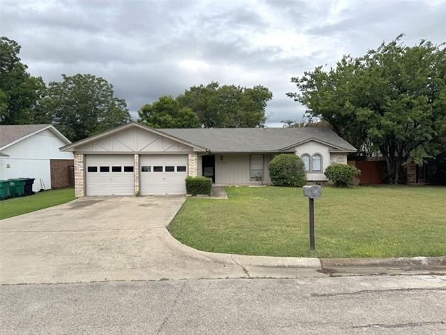 1706 Wisteria Street - Photo 0