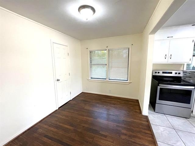 501 S Perry Street - Photo 2