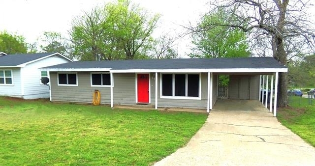 501 S Perry Street - Photo 0