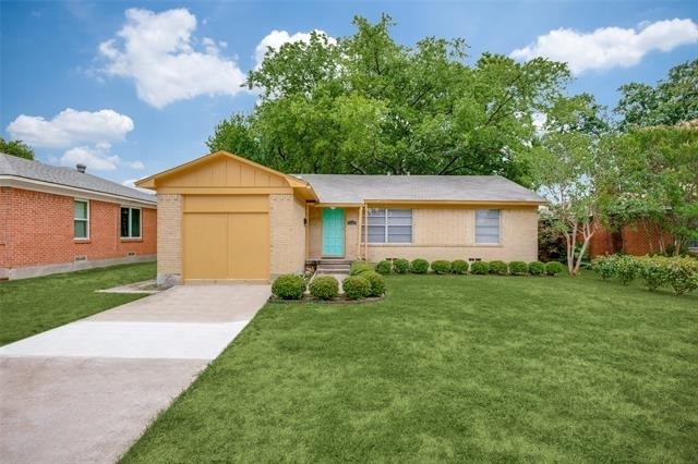 3632 Demaret Drive - Photo 0
