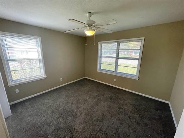 1227 Park Center Street - Photo 6