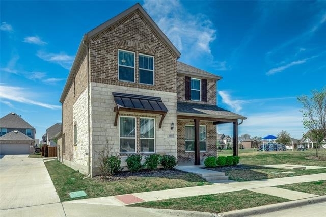8715 Royal Star Road - Photo 2