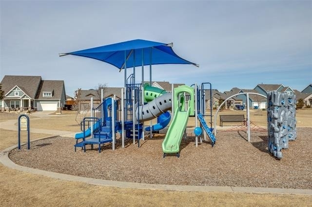 8715 Royal Star Road - Photo 31