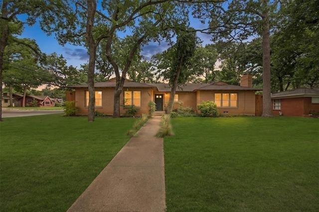 1200 Barker Street - Photo 0