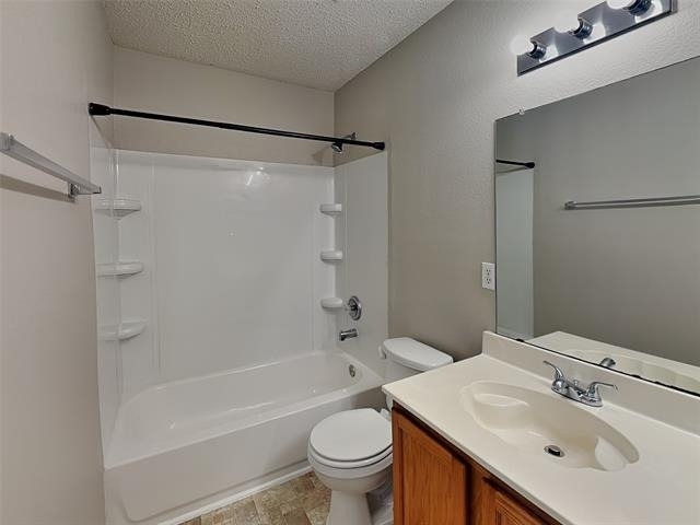 5709 Addington Drive - Photo 3