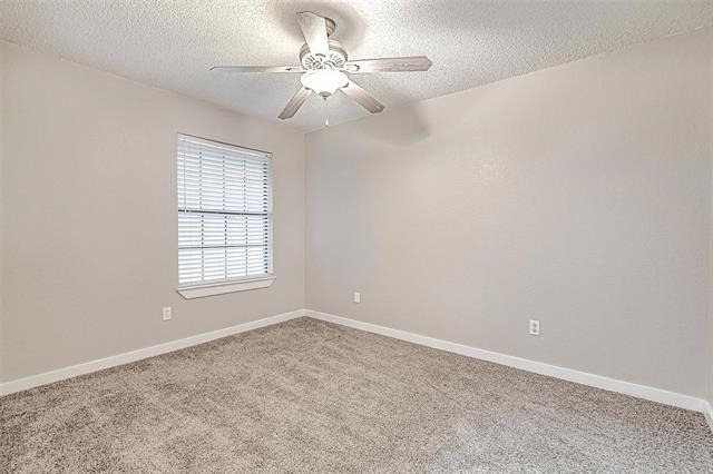937 Springhill Drive - Photo 13