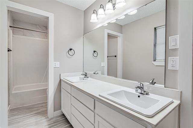937 Springhill Drive - Photo 11