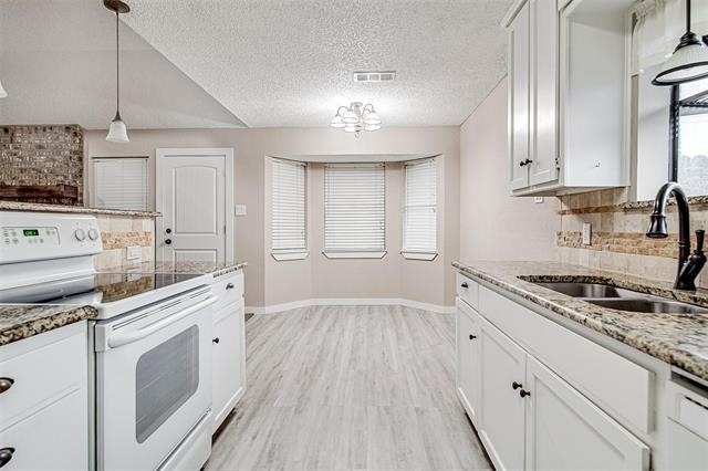937 Springhill Drive - Photo 6