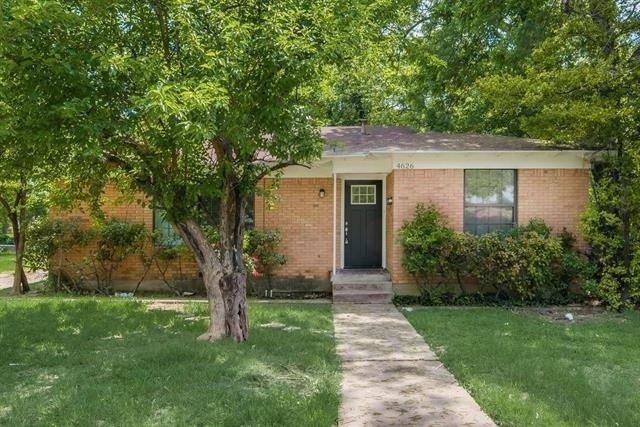 4626 Utah Avenue - Photo 0