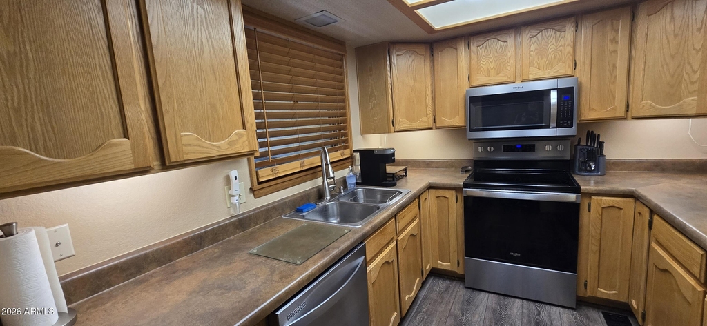 2831 N Walnut Hills Drive - Photo 26