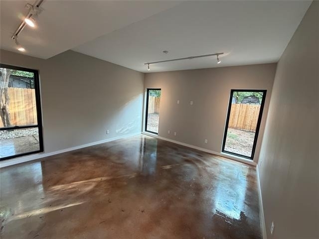 957 Woods Avenue - Photo 10