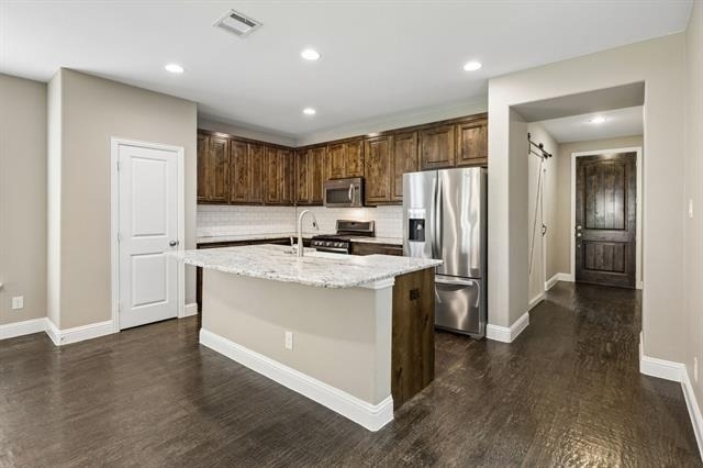 15424 Bluffdale Drive - Photo 6