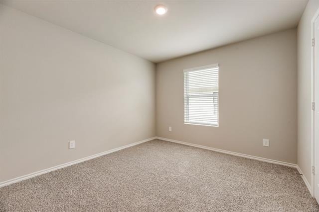 16521 Hudson Prairie Way - Photo 13