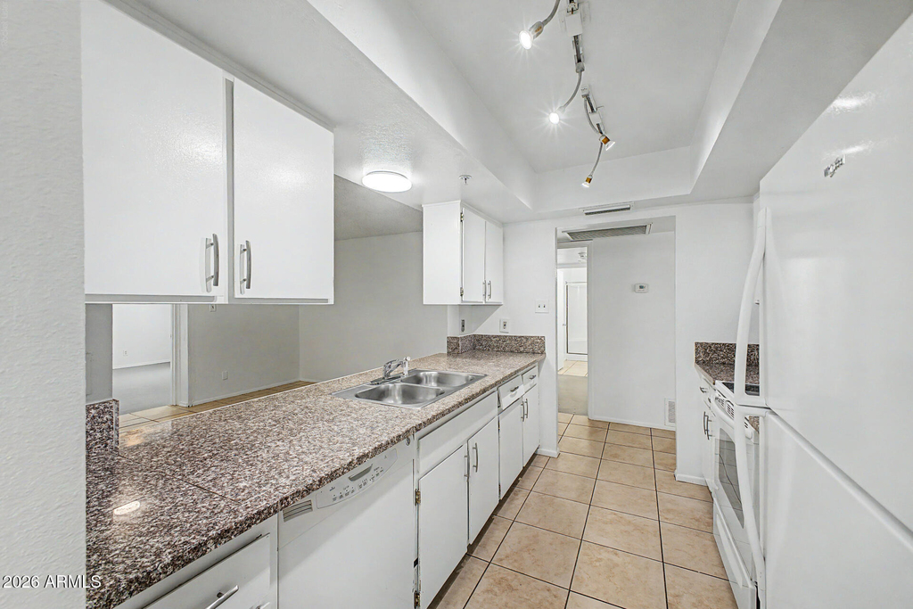 4401 S Rita Lane - Photo 10
