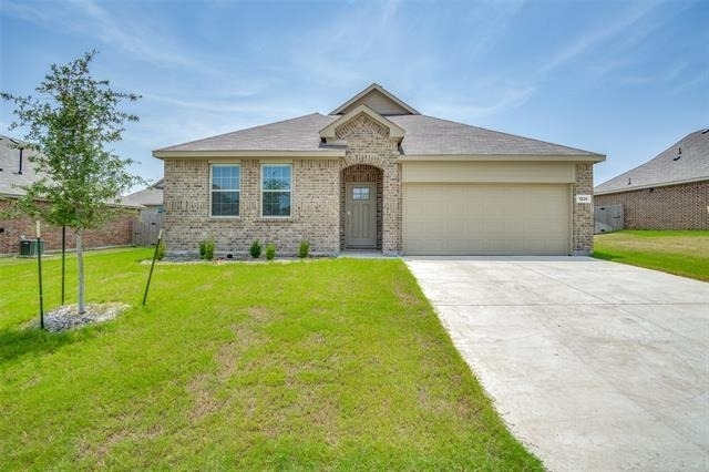 1228 Almond Road - Photo 0