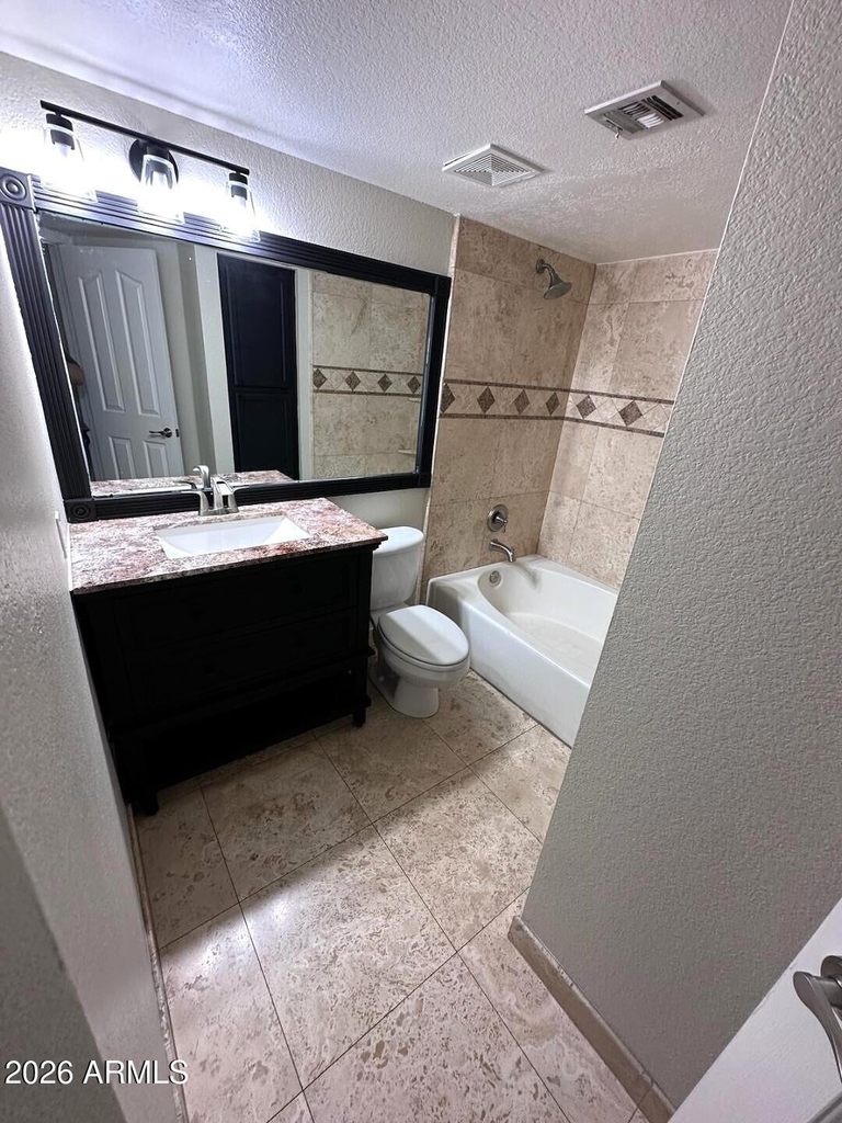 3235 E Camelback Road - Photo 6