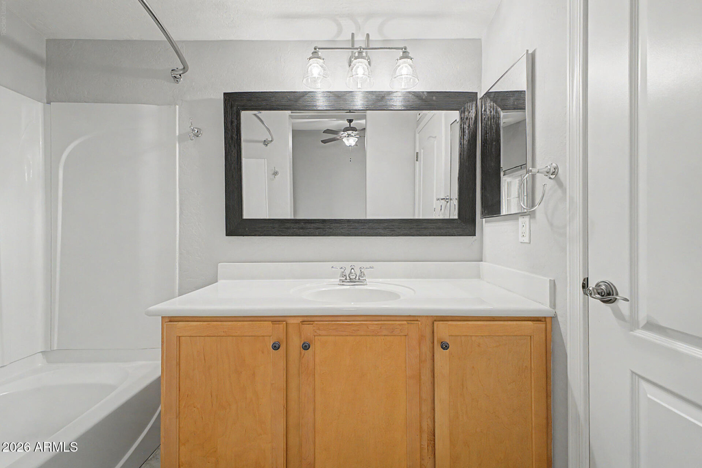 2233 E Huntington Drive - Photo 21