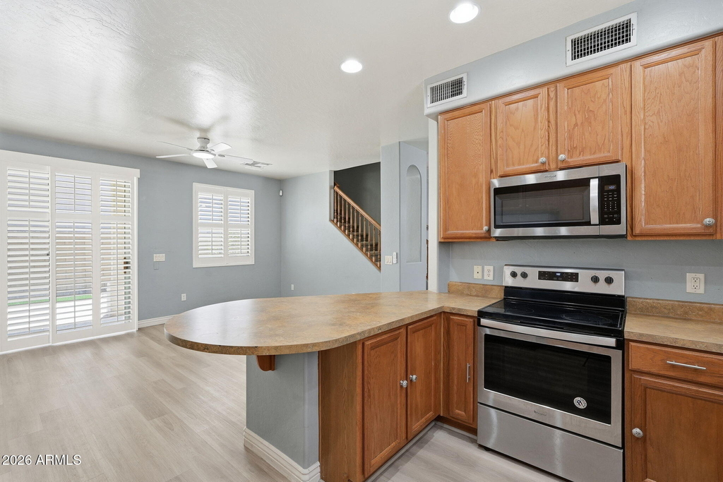 115 W Mountain Sage Drive - Photo 14