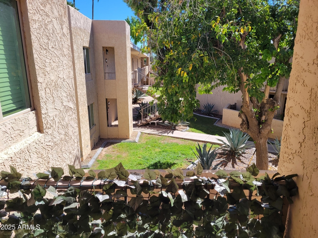 3314 N 68th Street - Photo 4