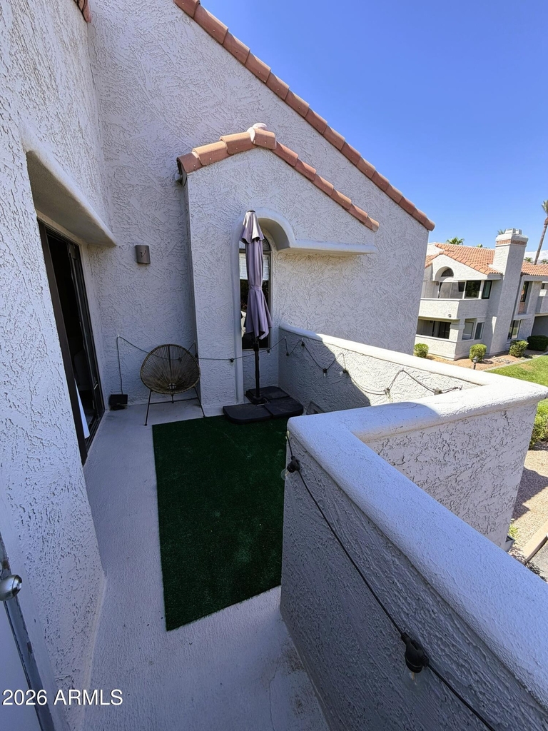 10115 E Mountain View Road - Photo 15