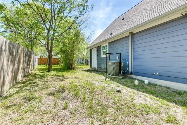 1306 Foley Street - Photo 22