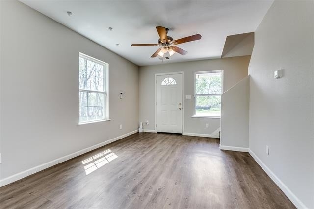 1306 Foley Street - Photo 4