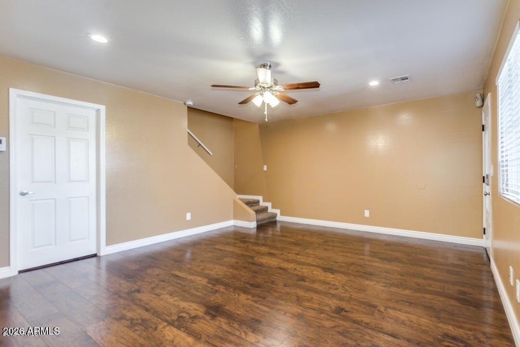 6912 W Devonshire Avenue - Photo 2