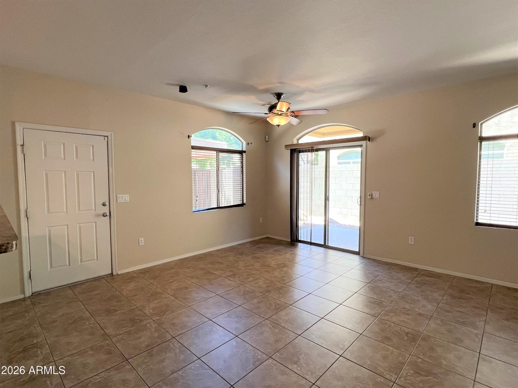 2150 W Alameda Road - Photo 9