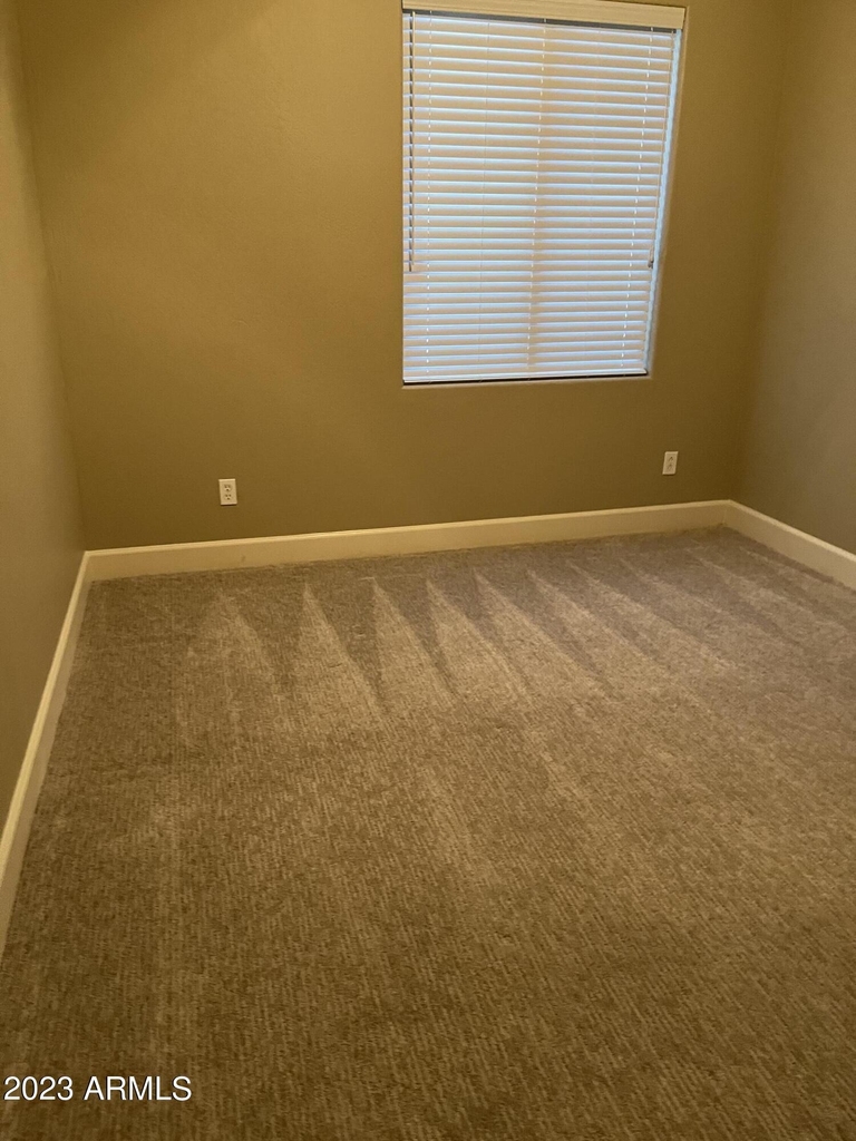 17416 N 170th Lane - Photo 22