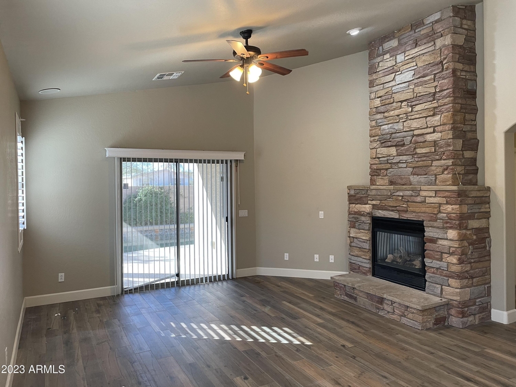 17416 N 170th Lane - Photo 3
