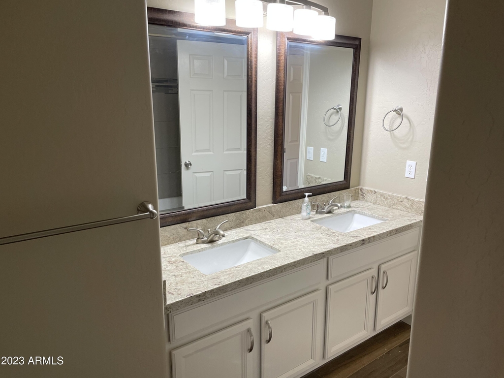 17416 N 170th Lane - Photo 11