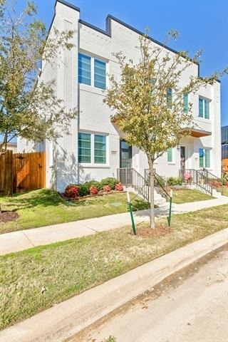 2816 Merrimac Street - Photo 1