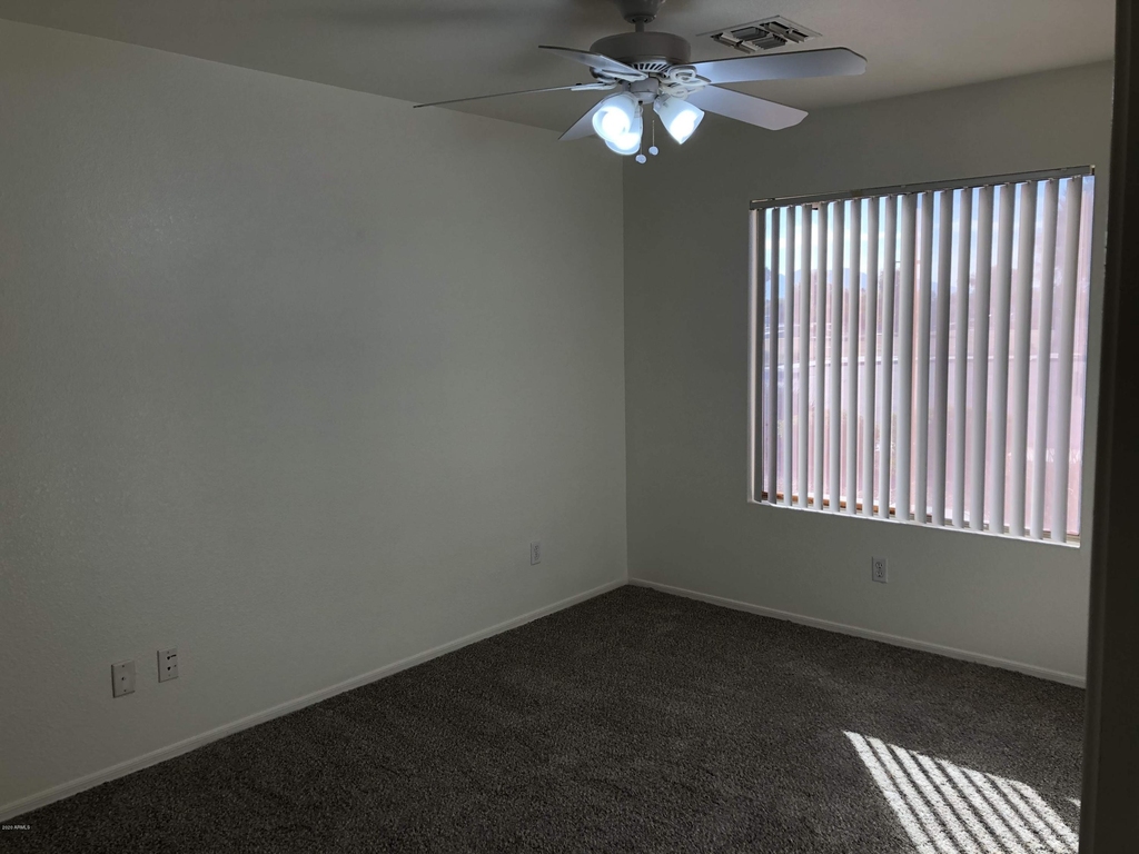 16176 W Adams Street - Photo 18