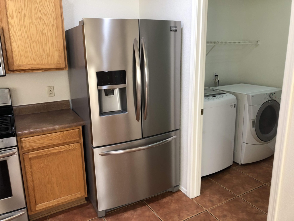 16176 W Adams Street - Photo 6