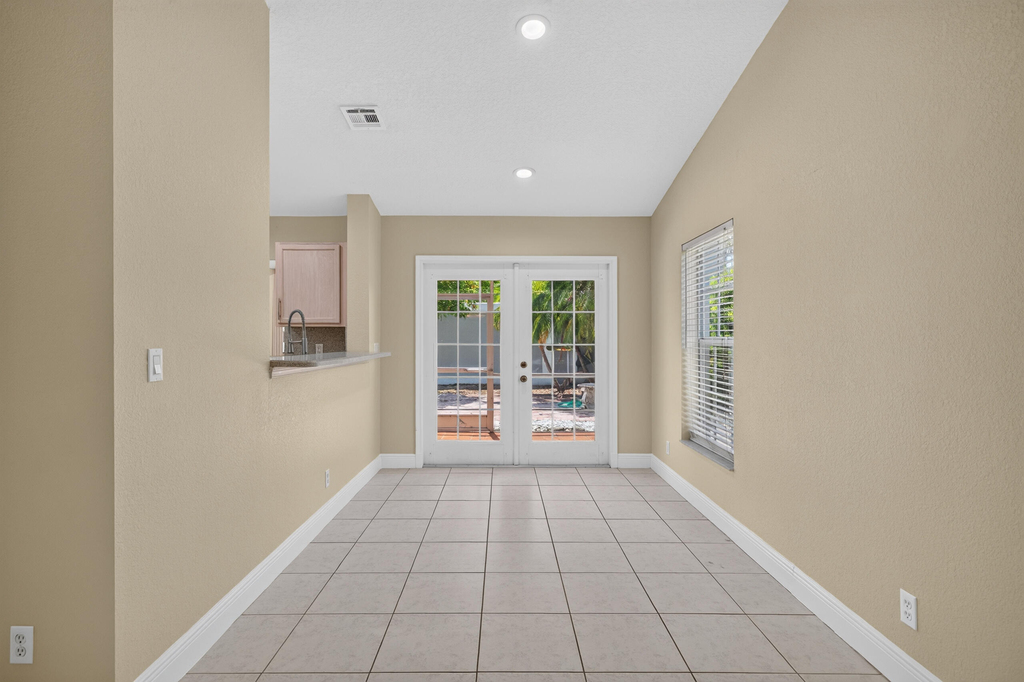 4481 Nw 20th Avenue - Photo 13